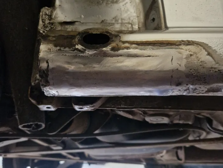 Automobile chassis restoration work
